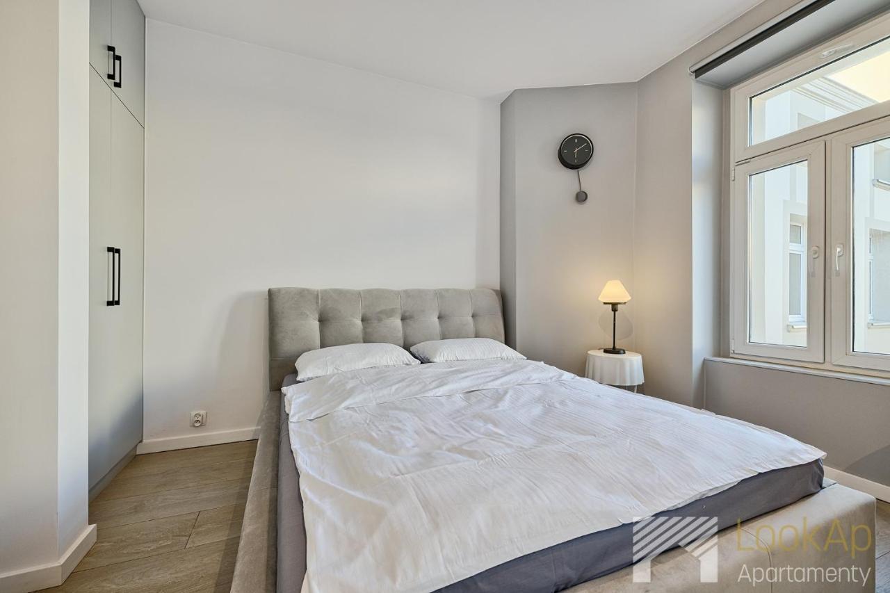 לודז' Polonia Residence III By Lookap Parking Klimatyzacja מראה חיצוני תמונה